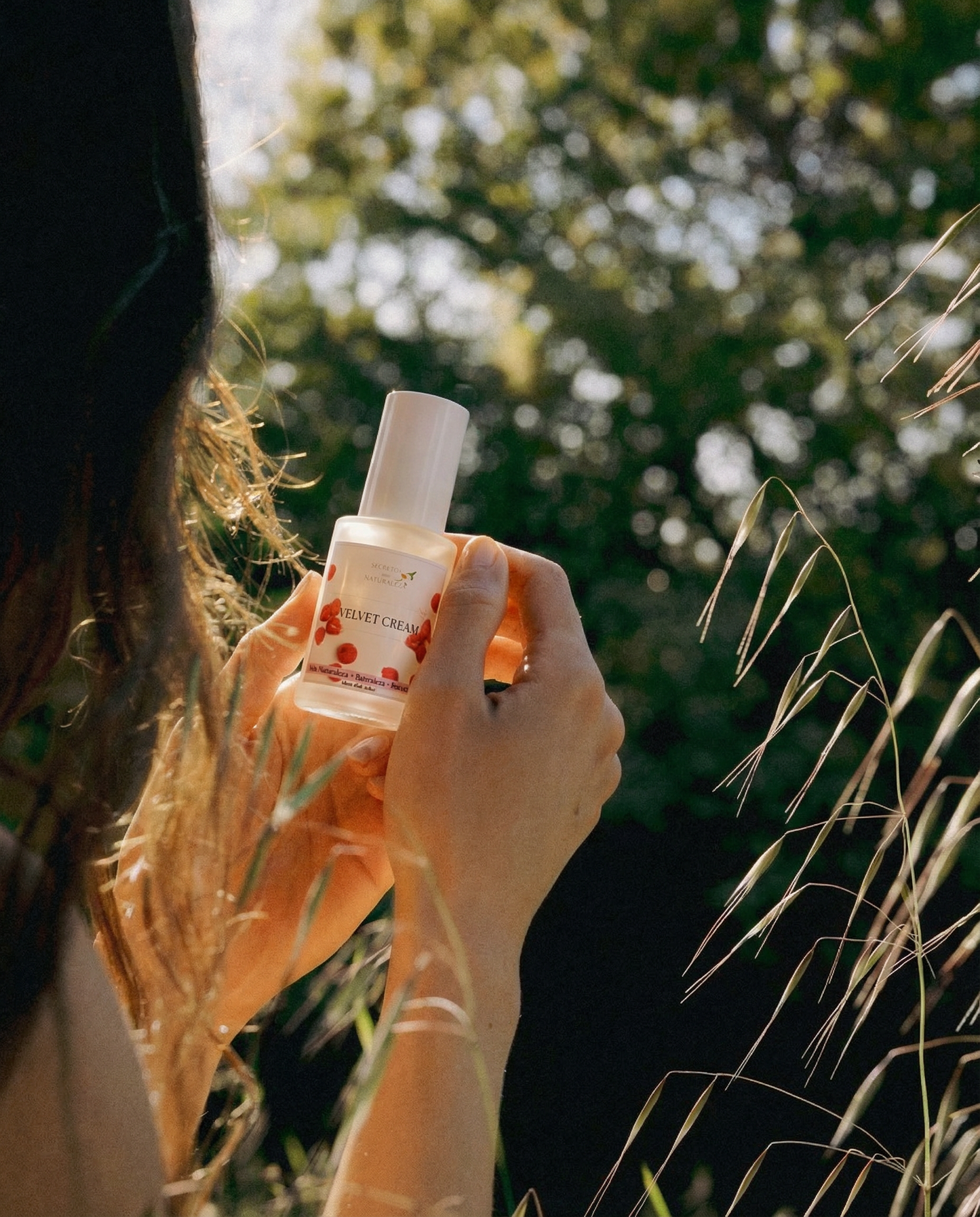 Velvet Cream con Acido Hialurónico